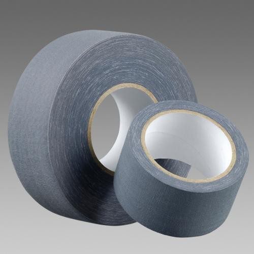 páska 48x10m Kobercová textilní šedá- lemovka Firma Killich s.r.o. nabízí Pásky. Sortimentu pásek je široká škála. Jedná se o objímky stahovací